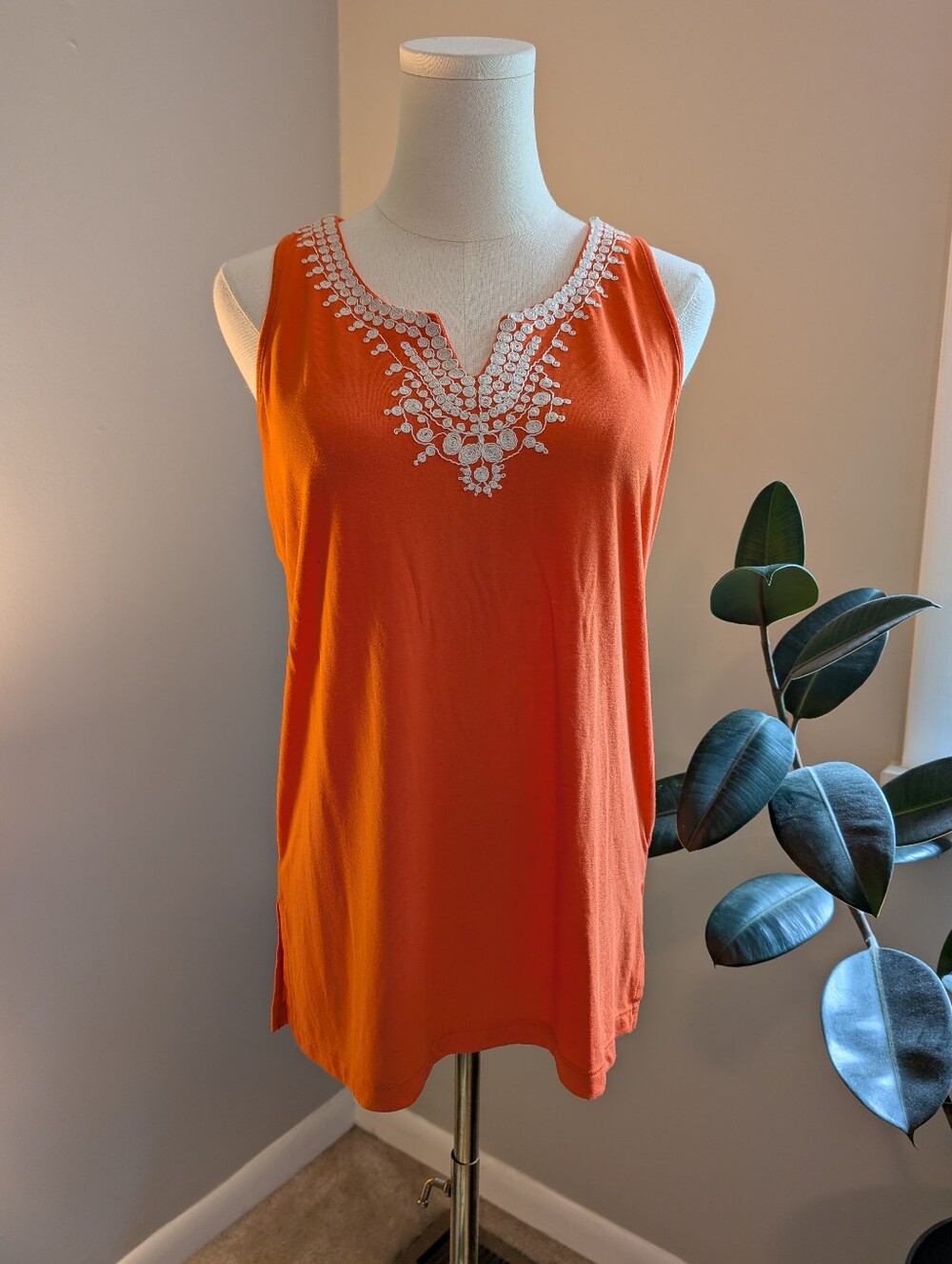 Liz Caliborne Embroidered Orange Sleeveless Women's Top